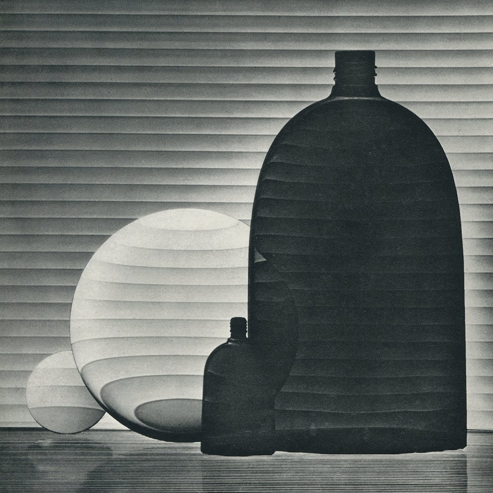 Design 1956 by Cheung Yu Chiu, Image 1.