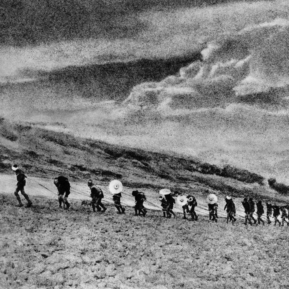 Boat Haulers 1935 by Long Chin-san, Image 3.