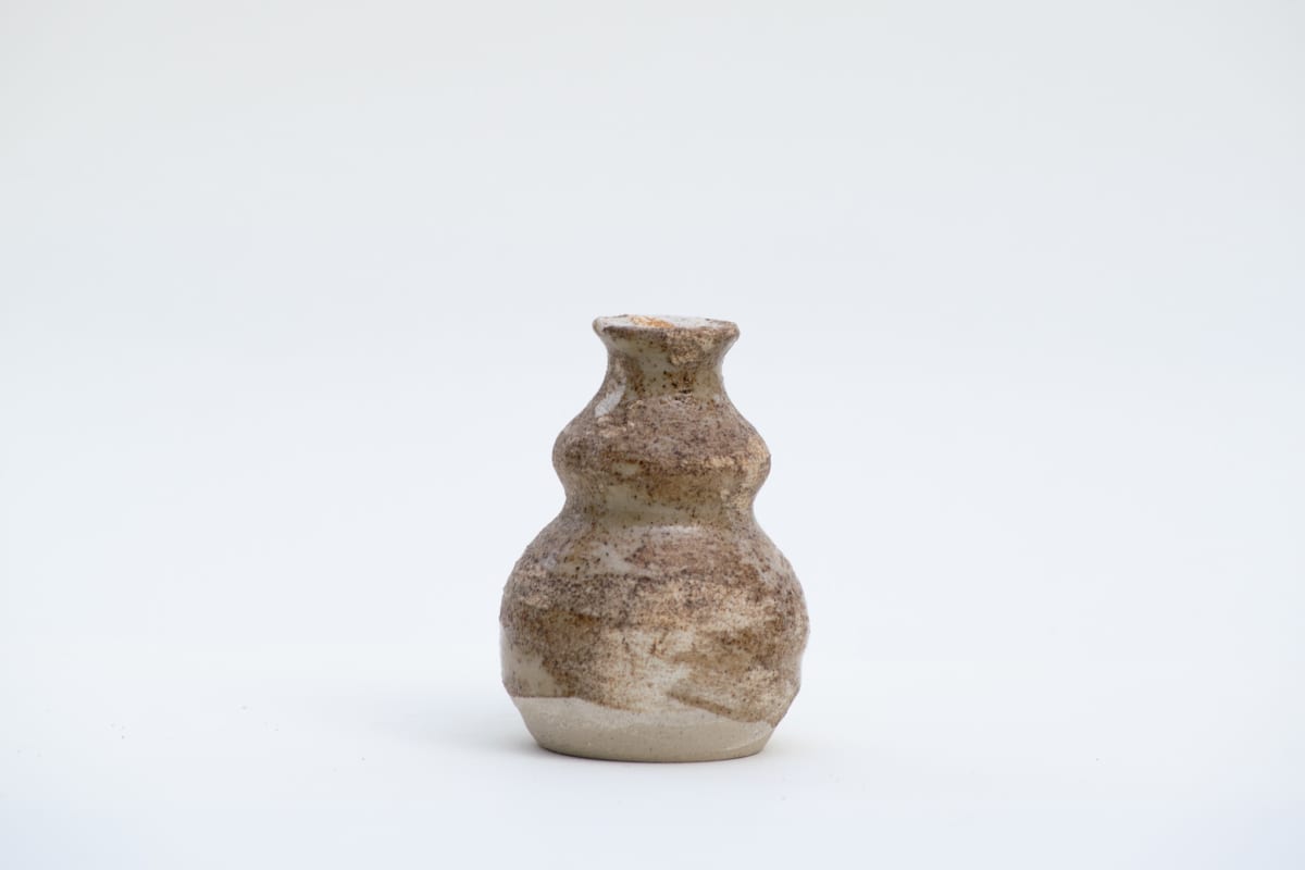 wild pigment vessel: kaolin by emma estelle chambers 