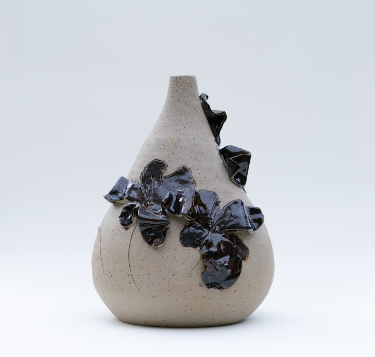 wild pigment vase: limonite by emma estelle chambers 