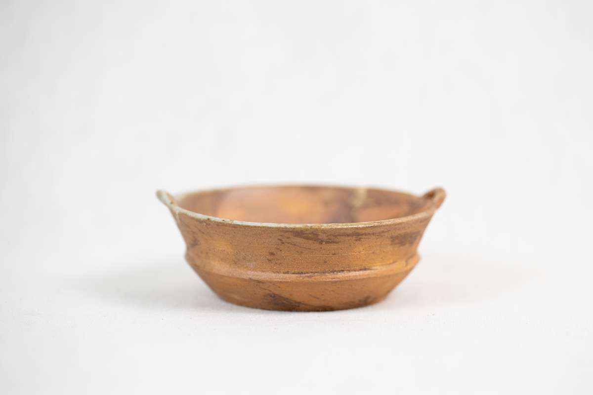 Wild Pigment Vessel 2025.05.22 by emma estelle chambers 