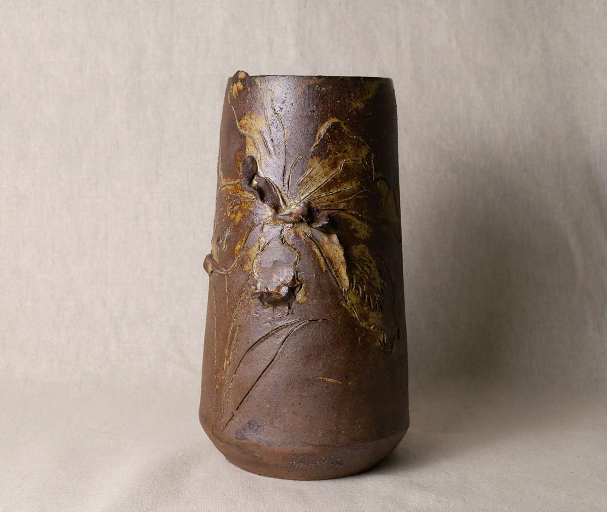 wild pigment vase by emma estelle chambers 
