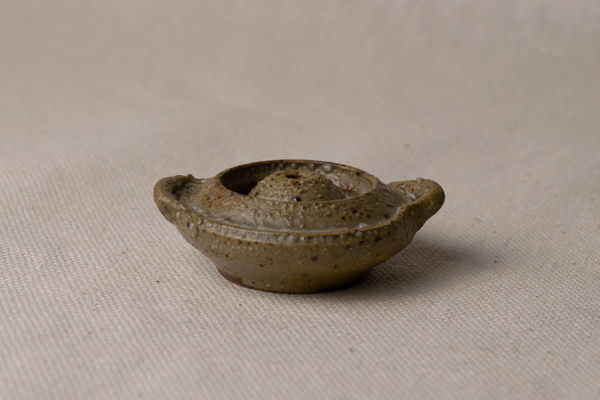wild pigment vessel by emma estelle chambers 