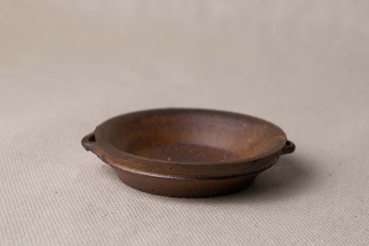 wild pigment vessel by emma estelle chambers 