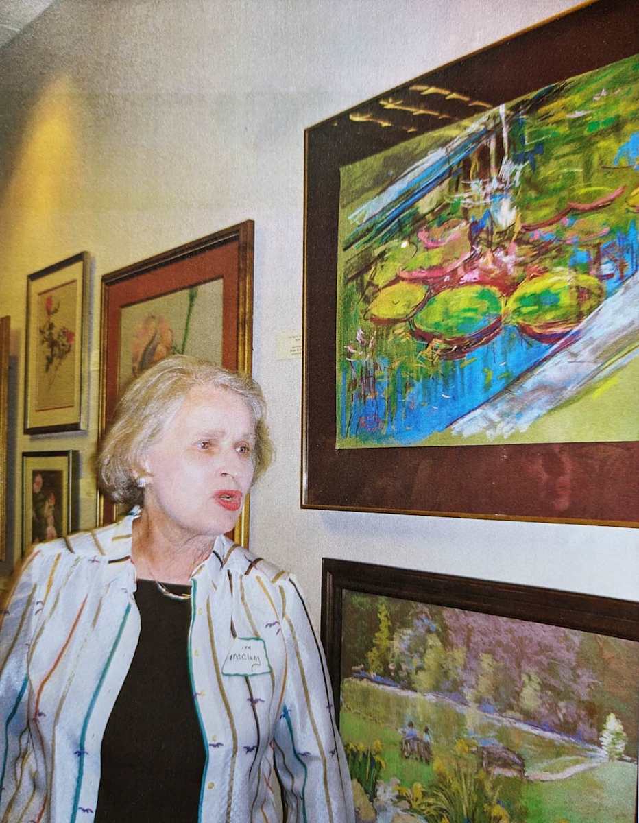 Miriam talking about her piece "Water Lilies" (top)
