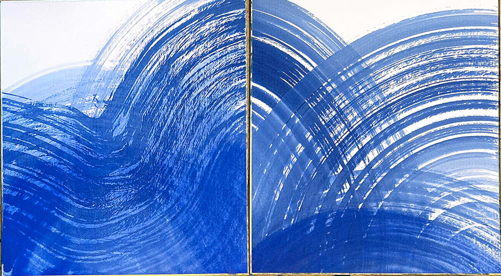 Blue Ocean Wave (Diptych) by Yeachin Tsai 