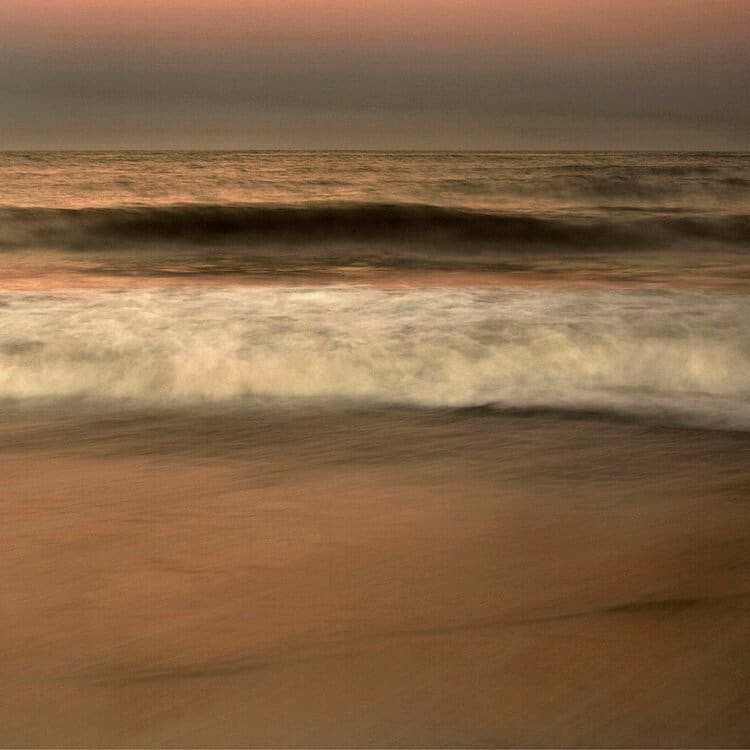 Rising Wave by Lee Anne White 