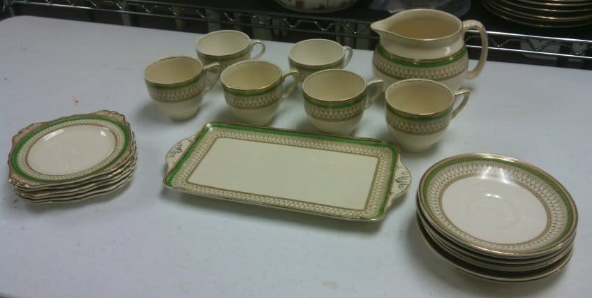 21 Piece Sandwich Set with Green Design by J&G Meakin 