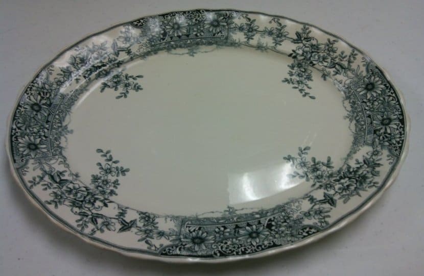 Blue and White Scalloped Edge Platter 