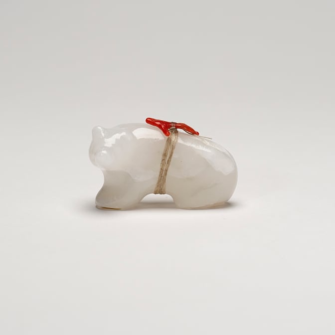 Saul Yuselew (1913 - 2009) Bear, Selenite by Saul Yuselew  Image: Bear,  Saul Yuselew