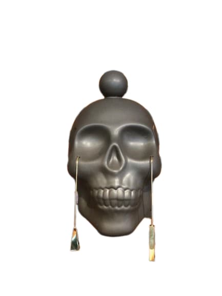 HARAJUKU SKULL IV (BOLA MATE) by Alonso Cartú 