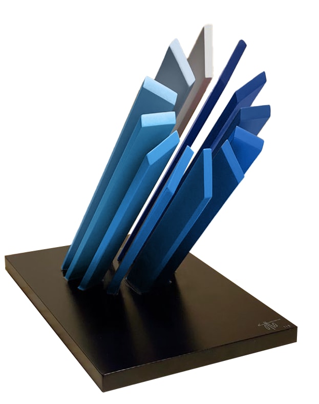 Loading...45 by Otto Martín Moreno 