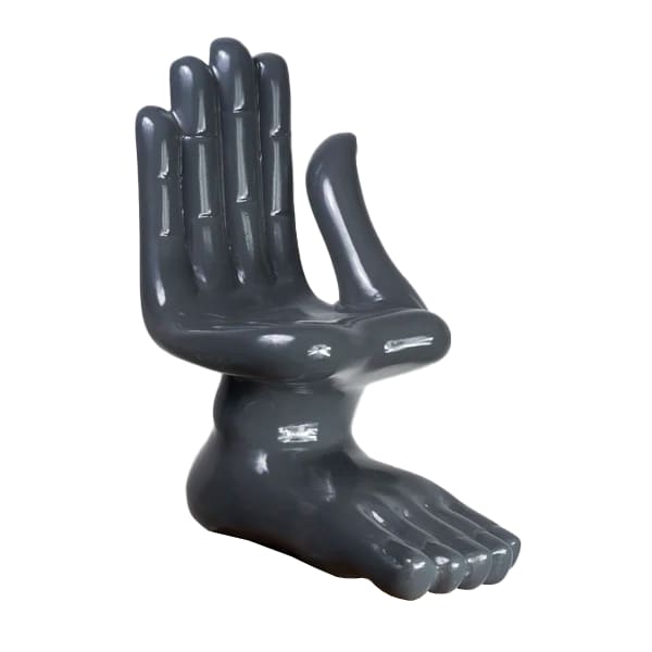 MANO PIE (GRIS) by Pedro Friedeberg 