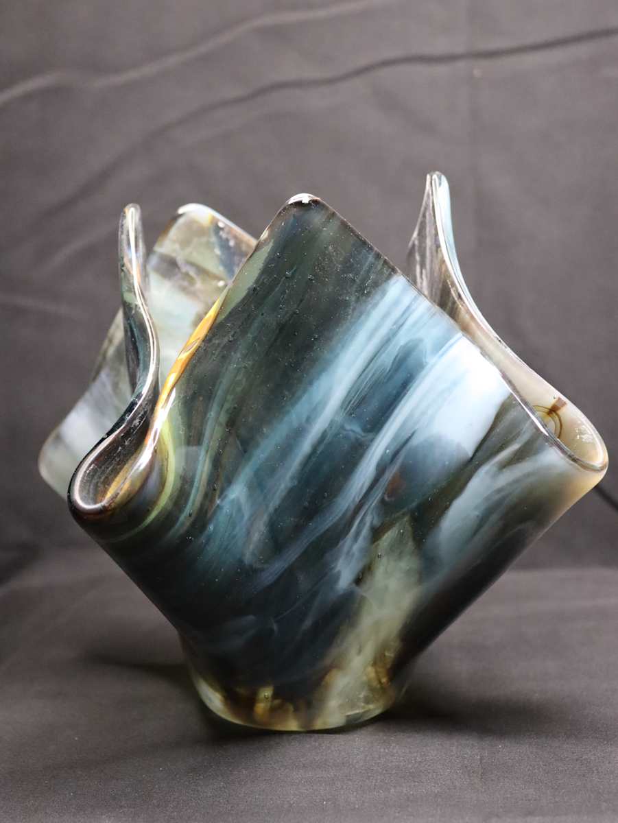 Vase by Jay Laxton, Image 1.