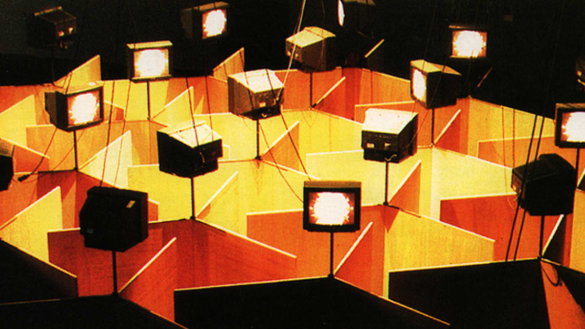 Three Angles of Coordination for Monitoring the Labyrinthian Space by Buky Schwartz  Image: Three Angles of Coordination for Monitoring the Labyrinthian Space (1986)