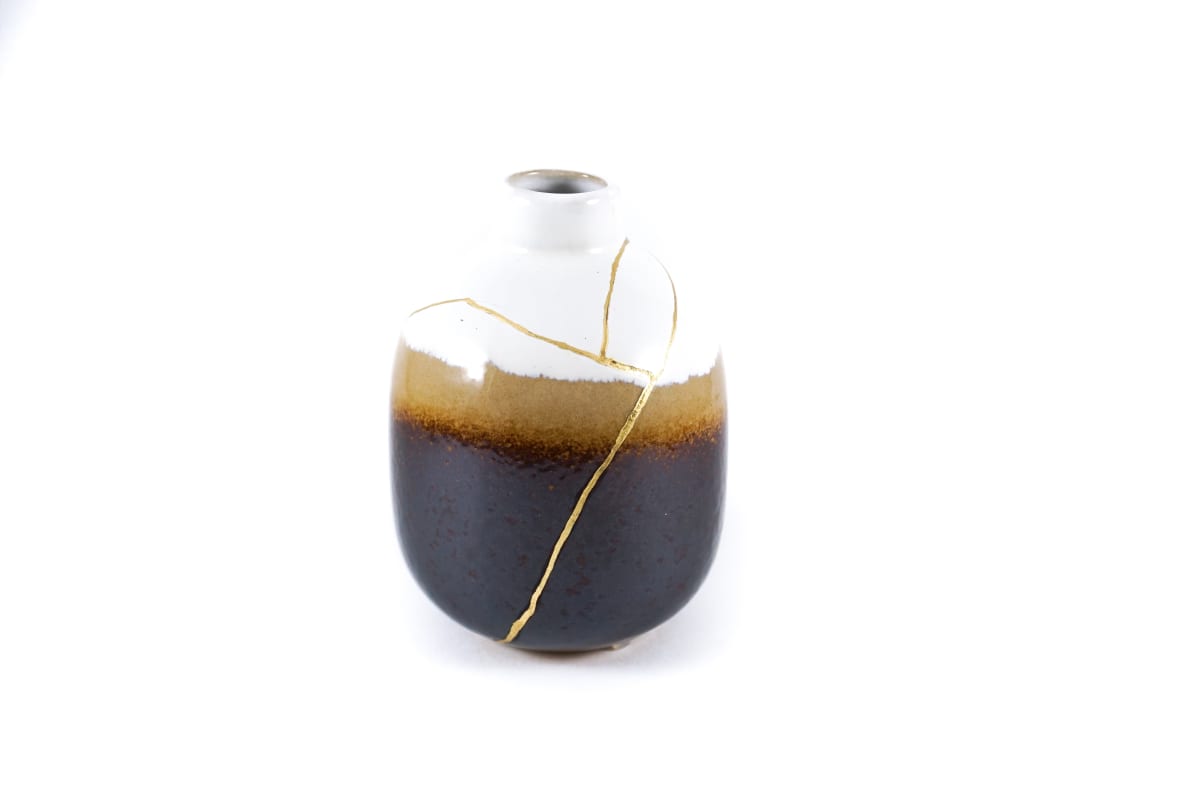 Beauty and Flaws by Sam Love 