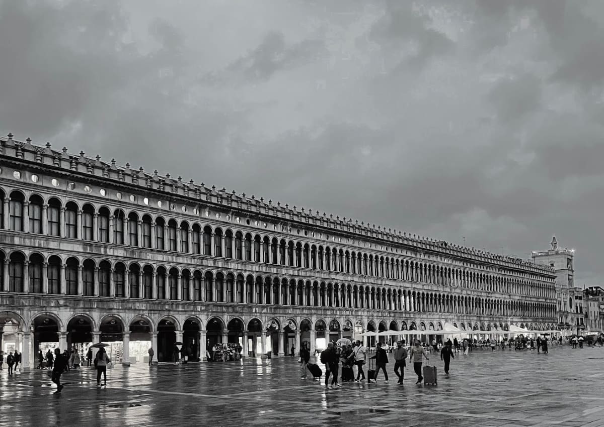 Piazza by Anat Ambar 