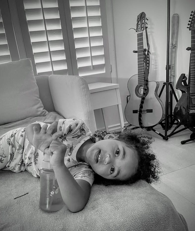 Aurie by Anat Ambar 