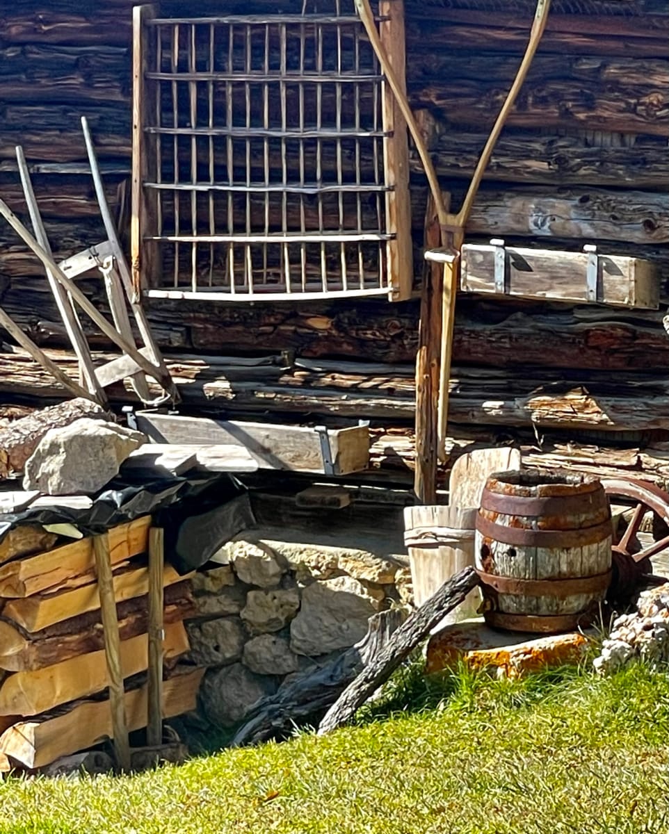 Things by Anat Ambar 