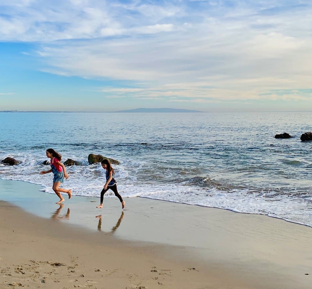 Runing from the water by Anat Ambar 