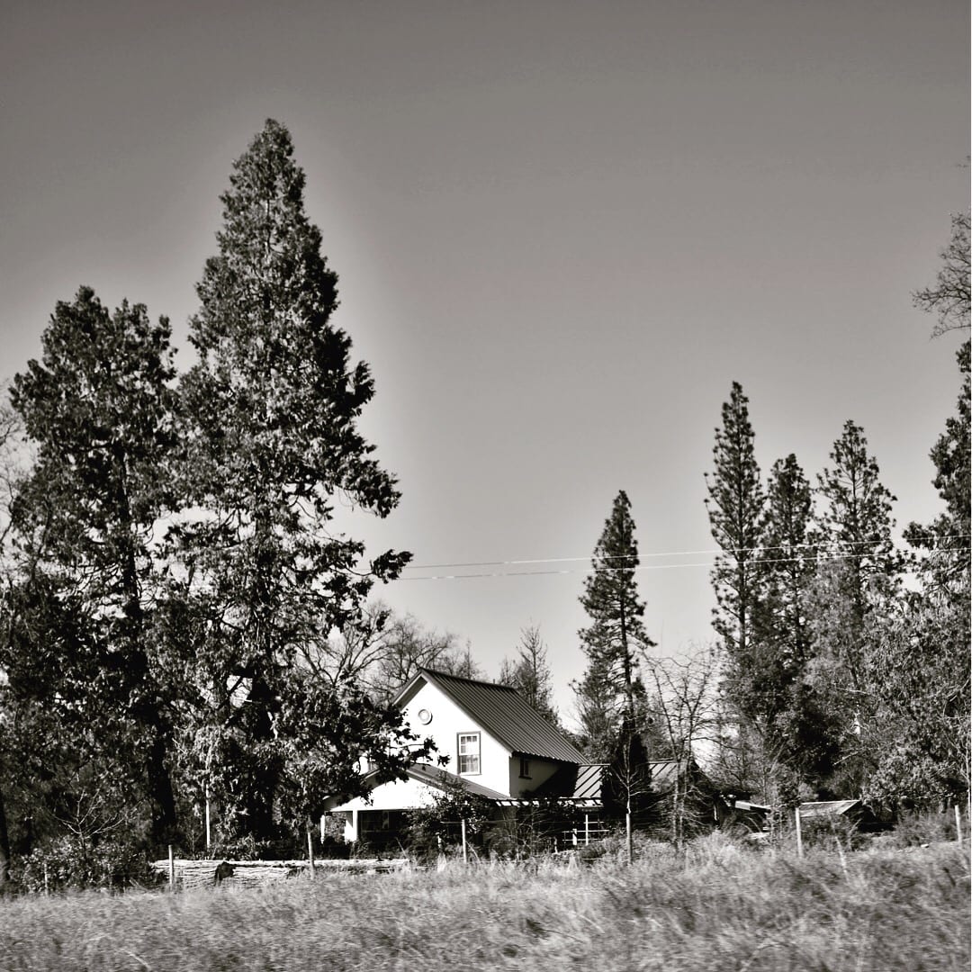 Rural House by Anat Ambar 
