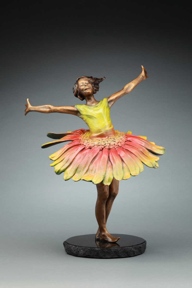 Daisy Dance by Phyllis Mantik deQuevedo 