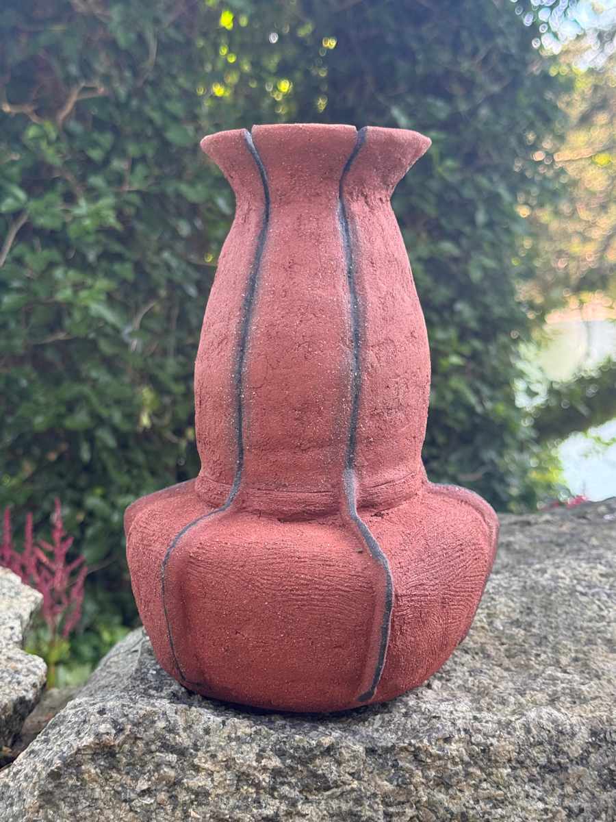 Aegina Vessel #1 by Jennifer K Brown  Image: Inspired by a trip to the Greek island of Aegina and its lovely archaeological museum. 
