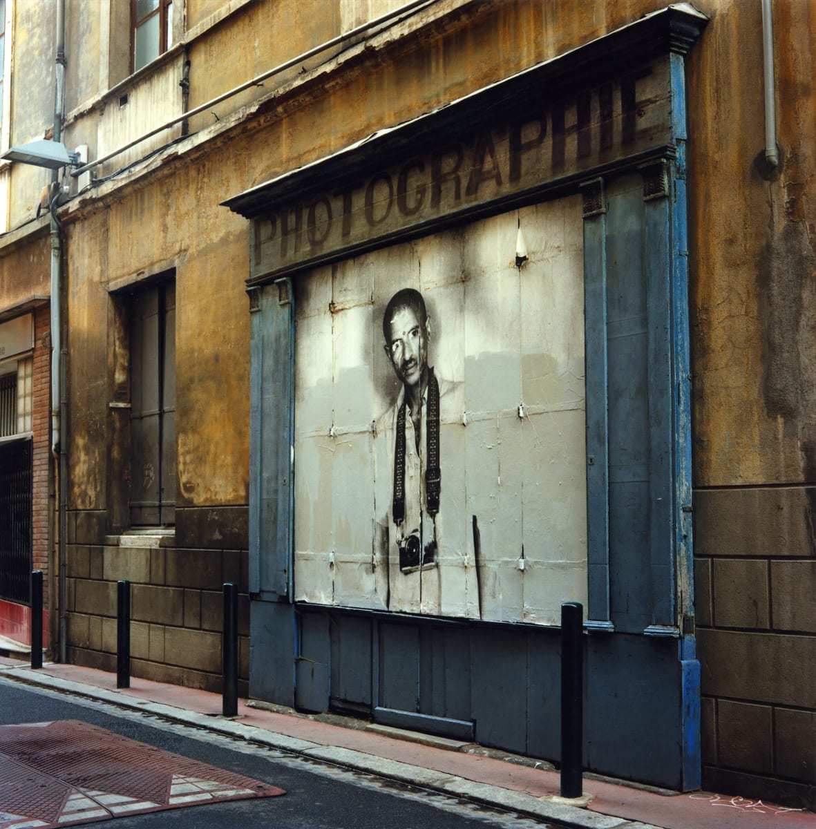 Photographie, Toulouse by Hugh Martin  Image: Limited editions available in two sizes