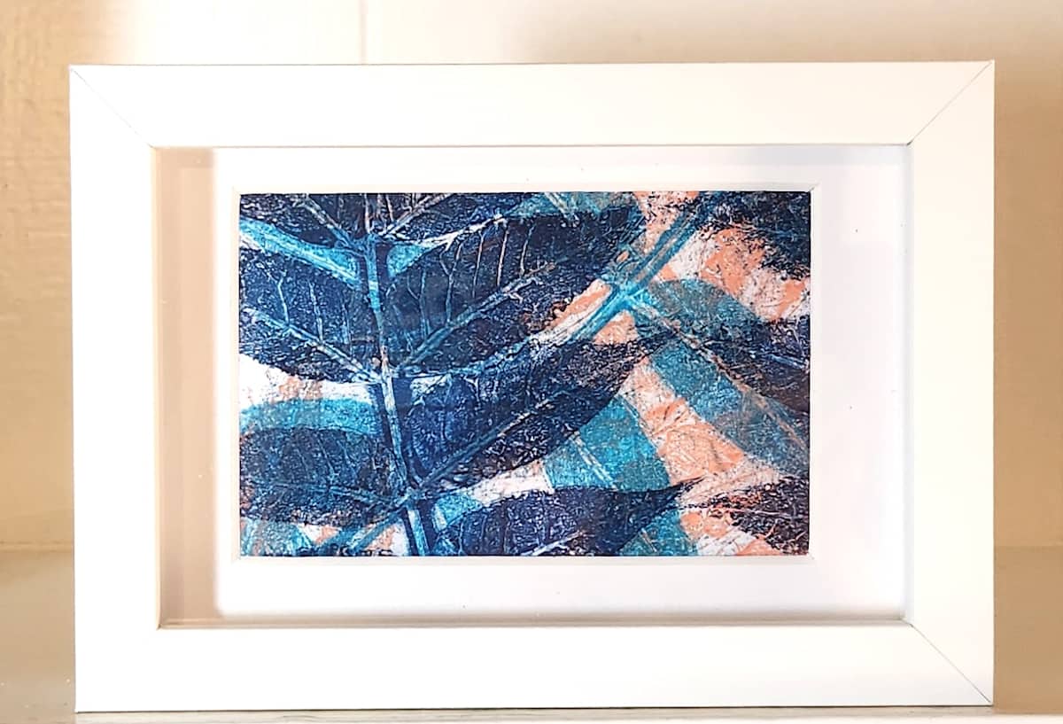 Leaf Print 4/9 by Lisa Purrington 