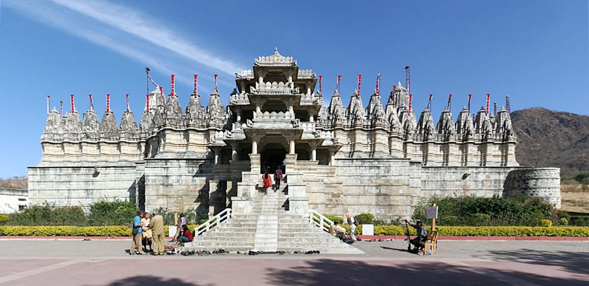 Dharna Vihara, a Chaturmukha temple by Rishabha, Ranakpur, Rajasthan 