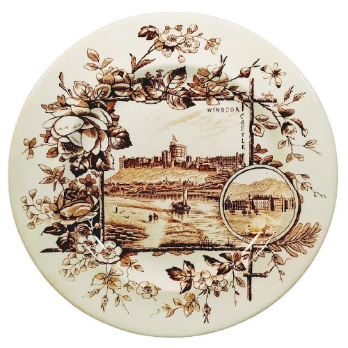Anglais (Windsor Castle/Holyrood Palace) by William Alsager Adderley & Co.  Image: Pattern