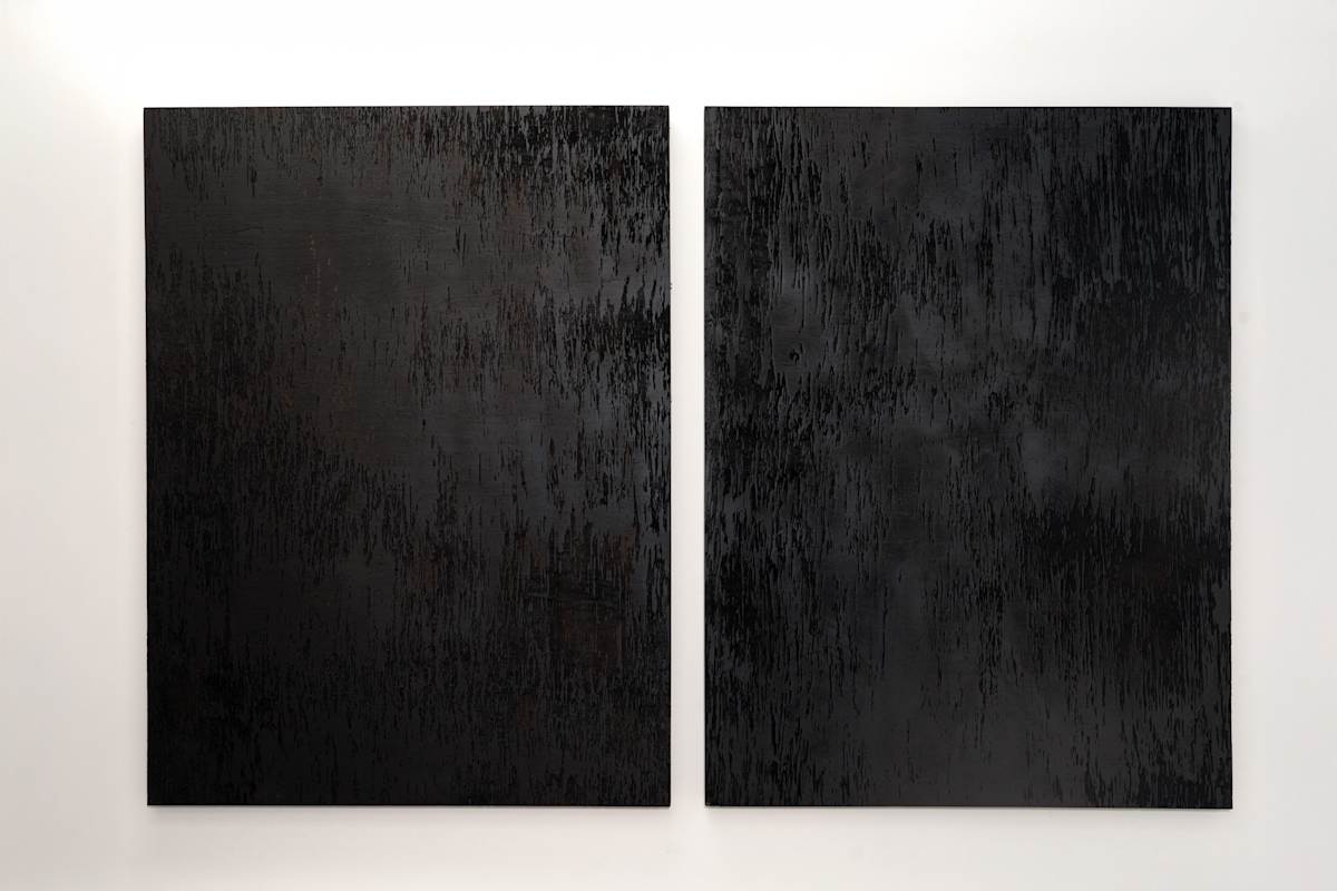 Vertical bark by JOYCE BILLET, Image 3.