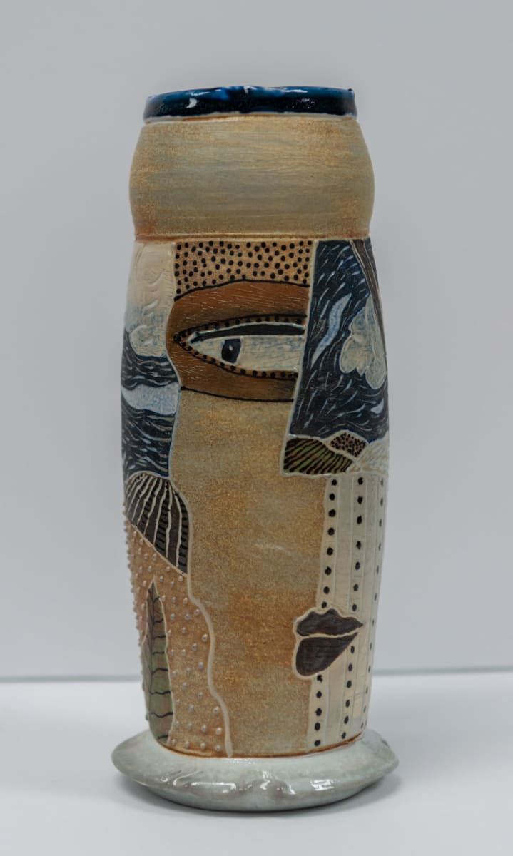 Small Vase Form by David Stabley 