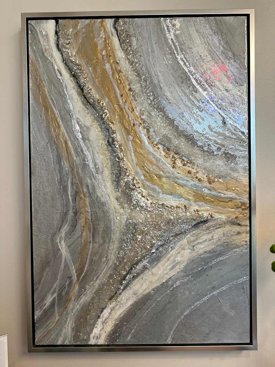 Midlo 2 by Artvia Design 