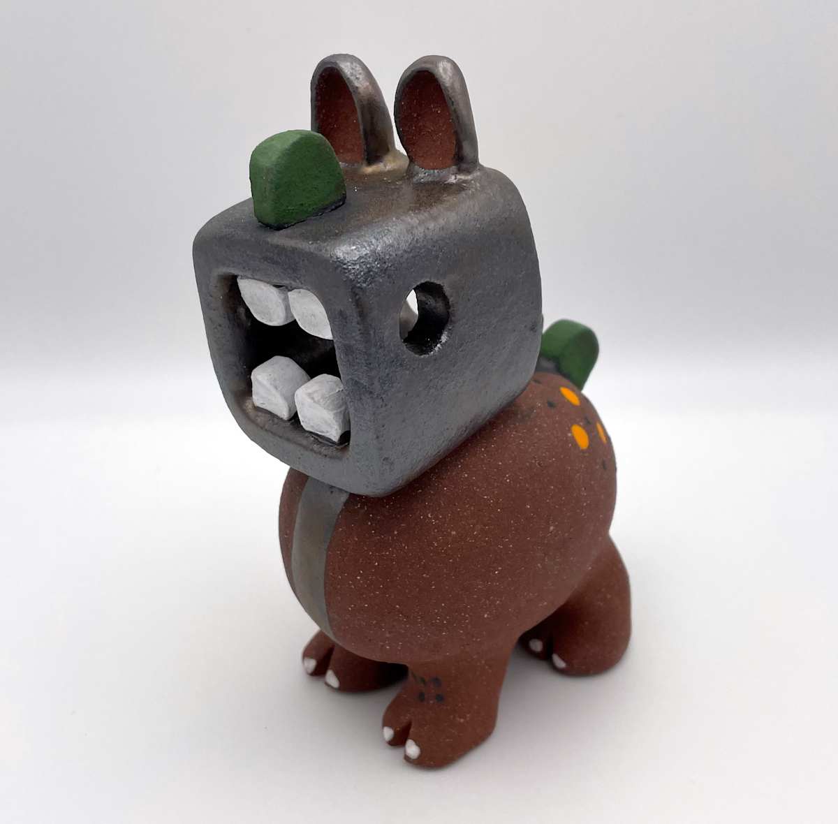 Screaming in Silence - Hershey by Candi Blox, Image 1.