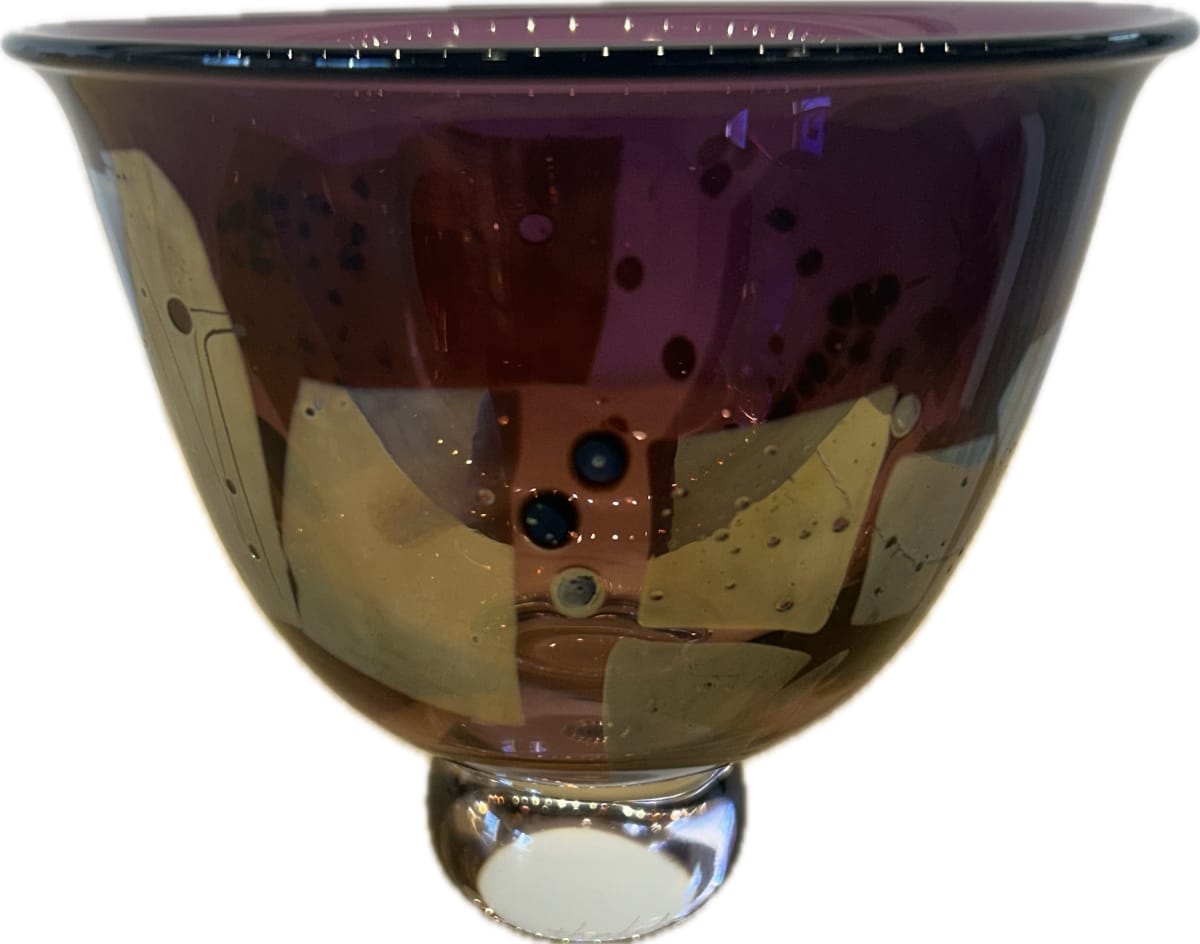 Vase by Ione Thorkelsson 