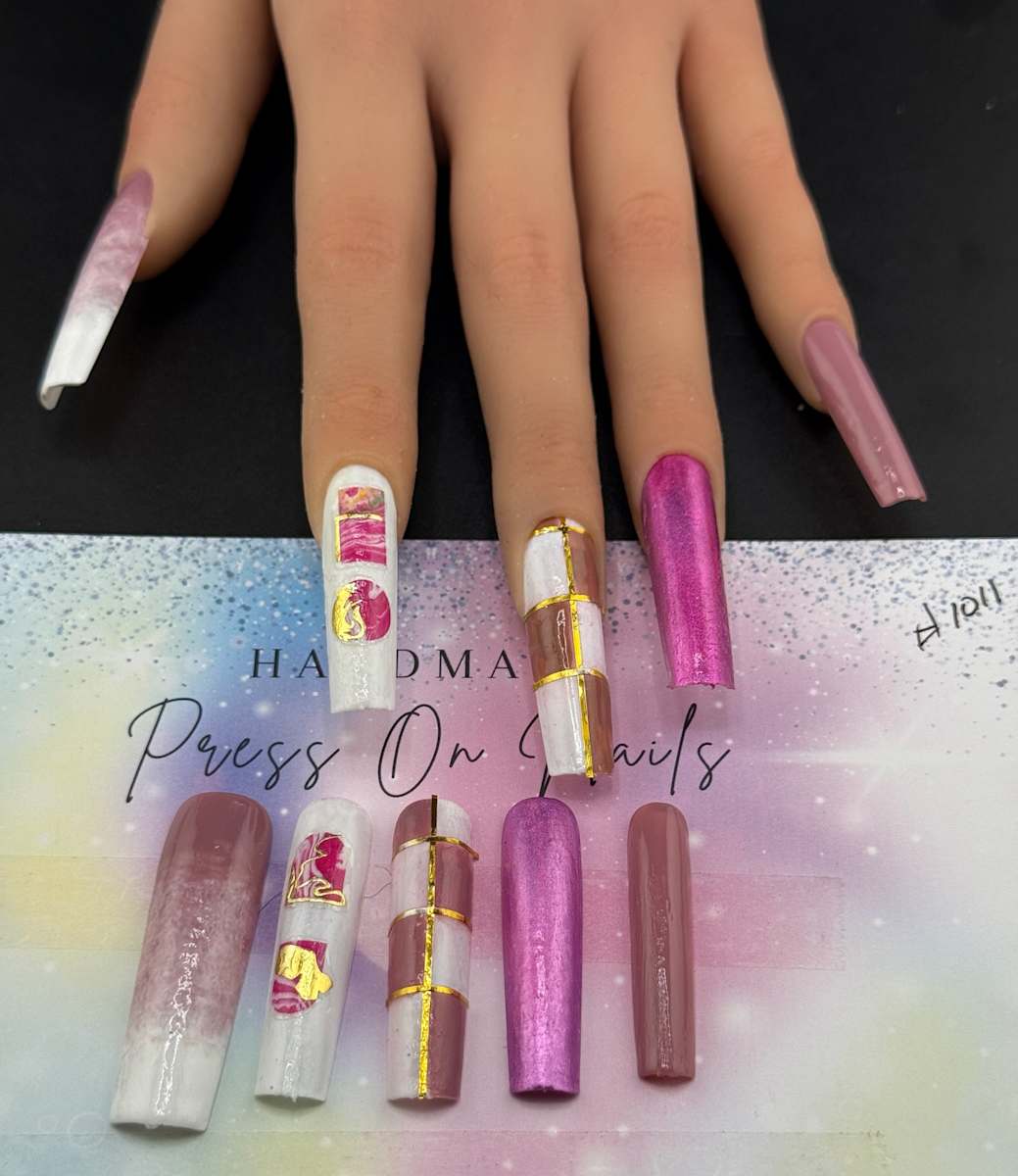 Nail Art -1011 by Susan Reich 