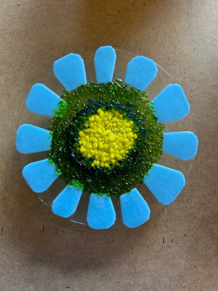 Garden Stake - Flower (on clr, blue w/grn, blue & yellow cntr) by Cindy Cherrington 