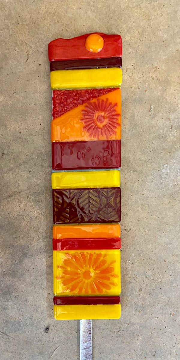 Garden Stake - Med Totem (2), Image 2.