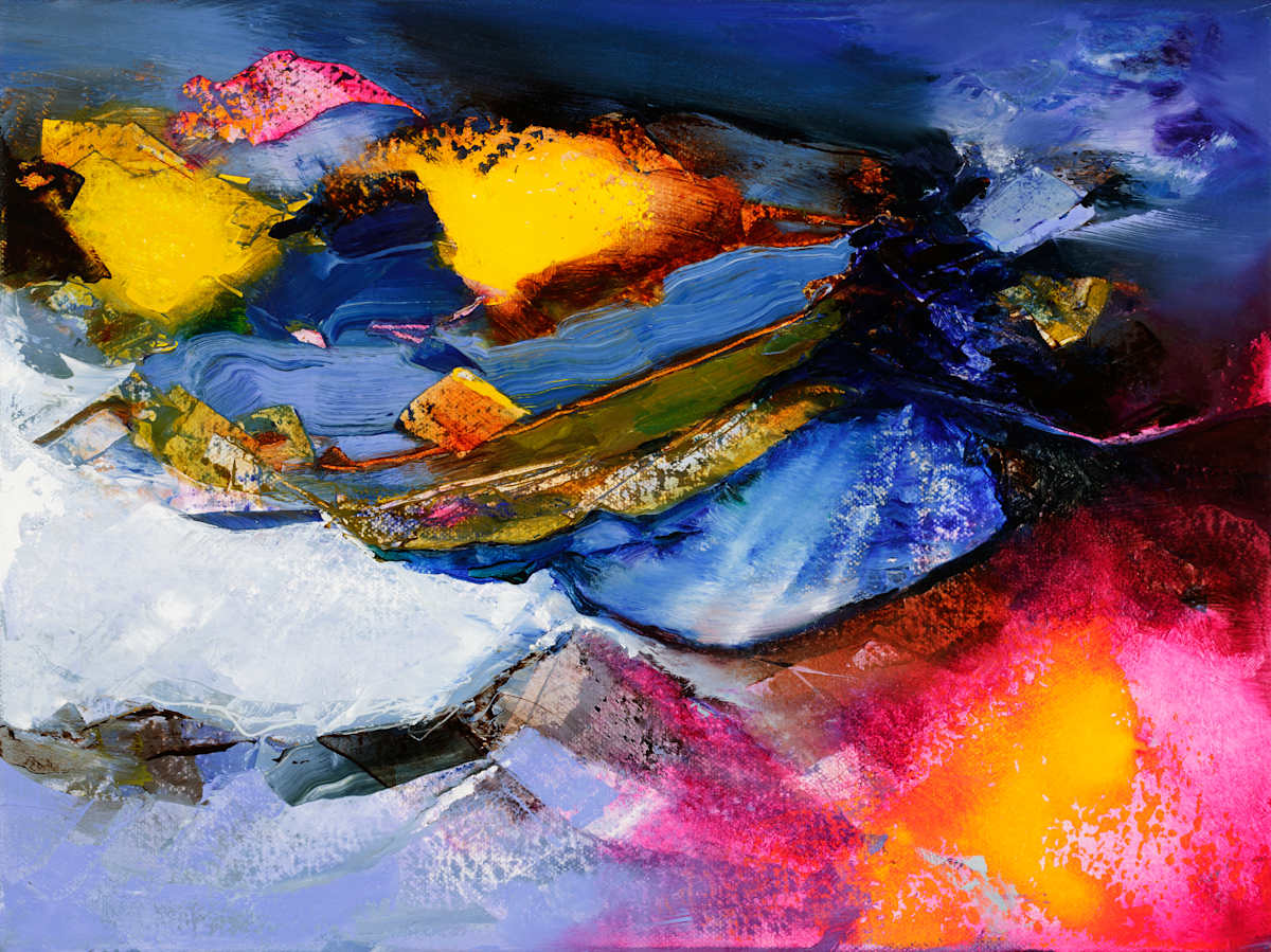 Beaming Swell by Lisa Marie Jakab 