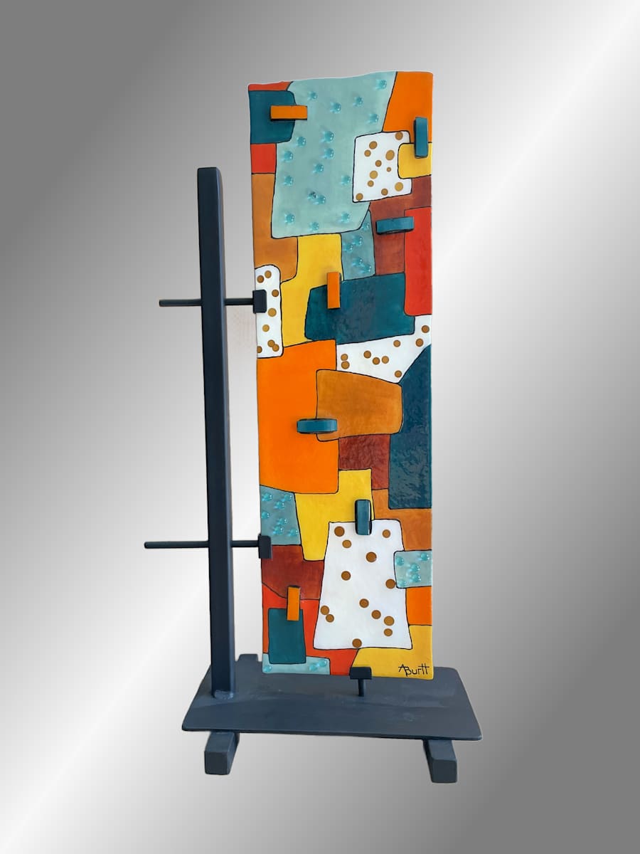 Vibrant Fusion by Anne Burtt  Image: Vibrant Fusion in Stand