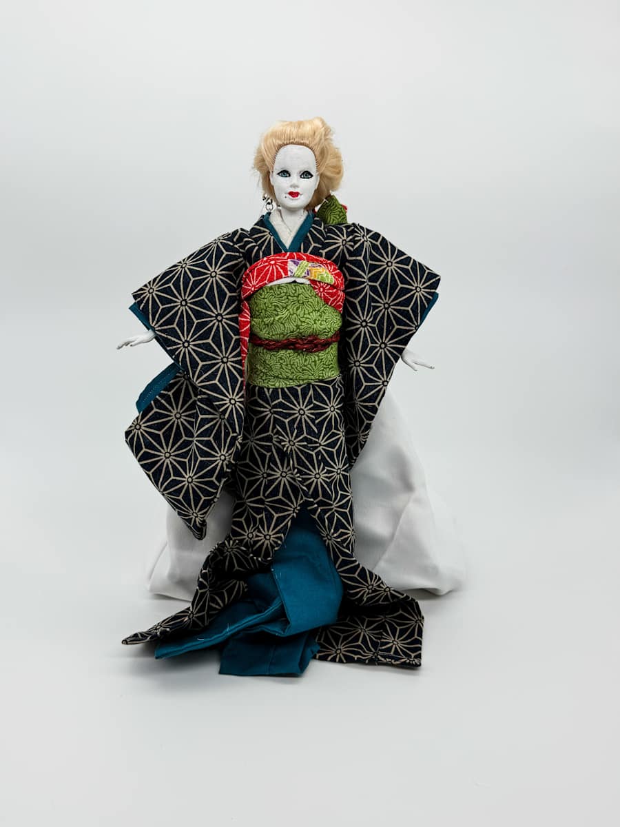 1064 by Rumi Tsuda Estate 