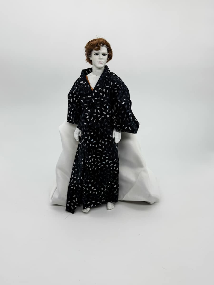 1070 by Rumi Tsuda Estate 