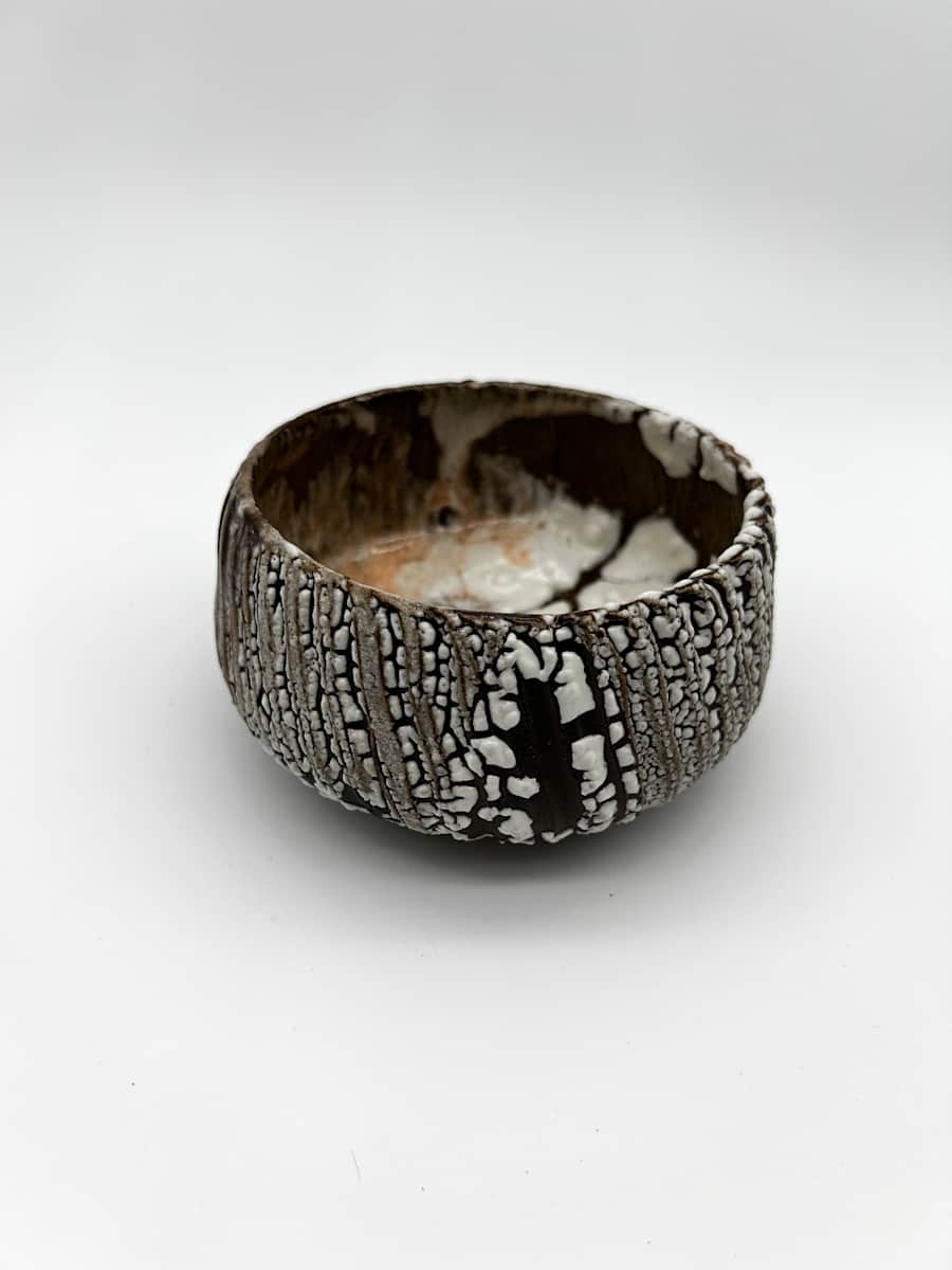 Bowl by Rumiko "Rumi"  Tsuda Estate, Image 4.
