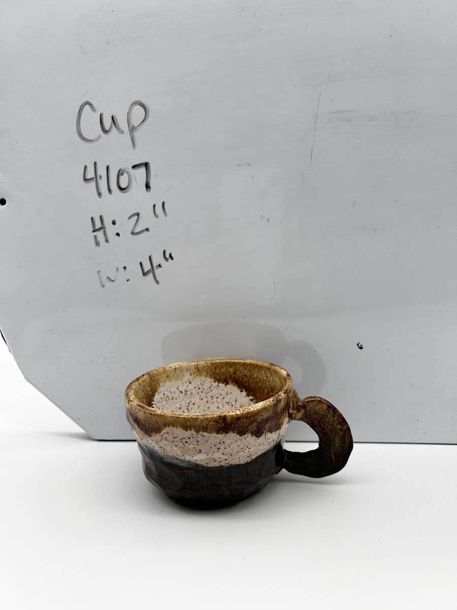 Cup by Rumiko "Rumi"  Tsuda Estate, Image 1.