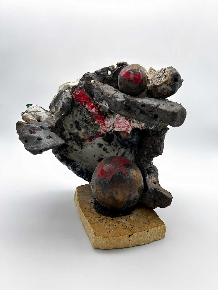 Sculpture by Rumiko "Rumi"  Tsuda Estate, Image 2.