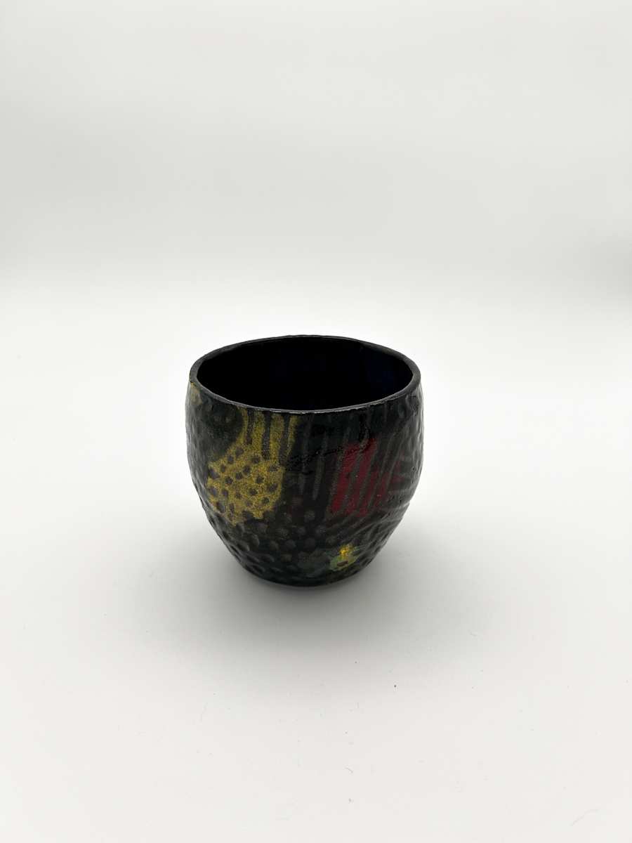 Mug by Rumiko "Rumi"  Tsuda Estate, Image 2.