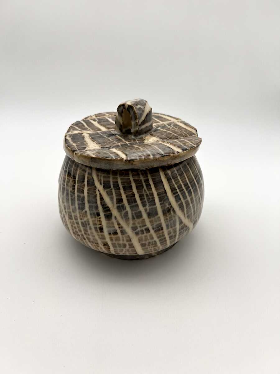 Vessel by Rumiko "Rumi"  Tsuda Estate, Image 3.