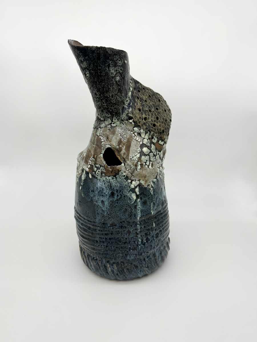 Vase by Rumiko "Rumi"  Tsuda Estate, Image 3.