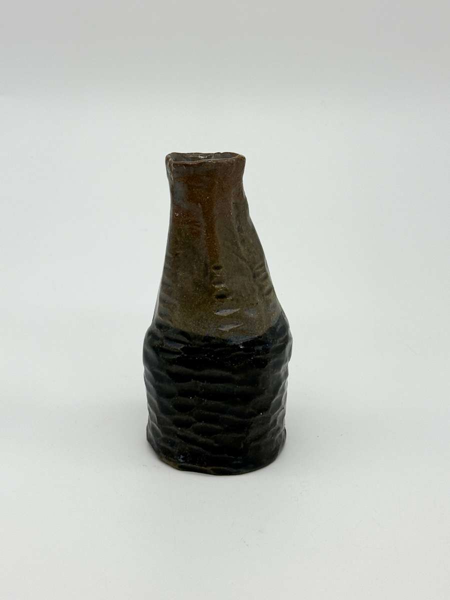 Vase by Rumiko "Rumi"  Tsuda Estate, Image 2.